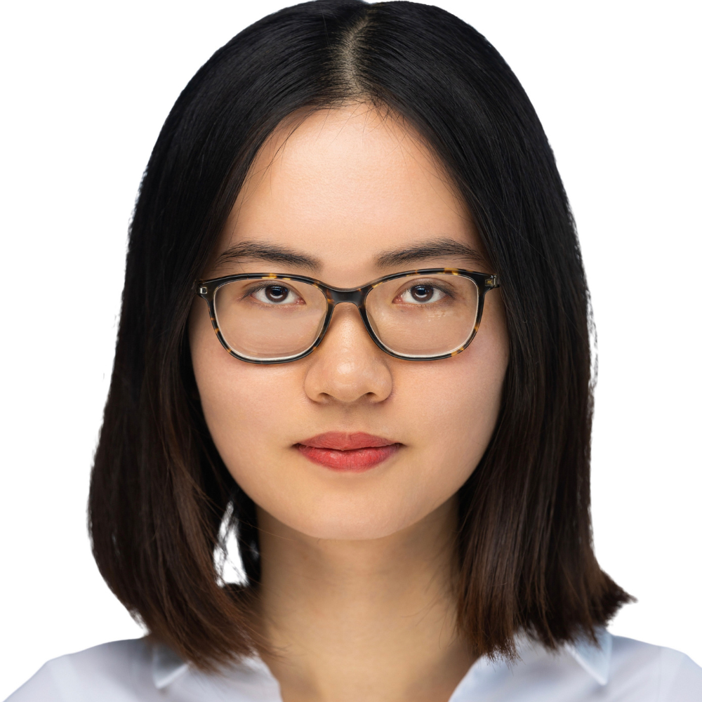 Longli Zhou Head Shot - Research Analyst